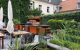 Le Château De Beaulieu